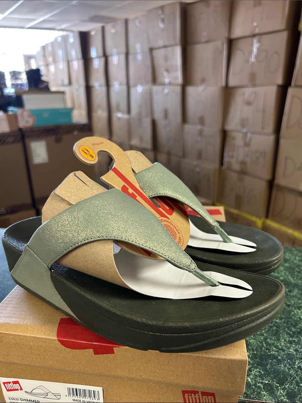 Fitflop Lulu Shimmery Sage Green Thong Wedge Sandals